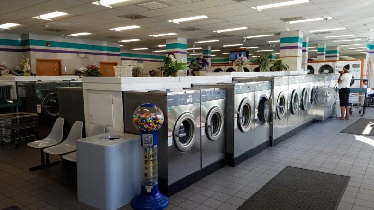 top rated laundromat